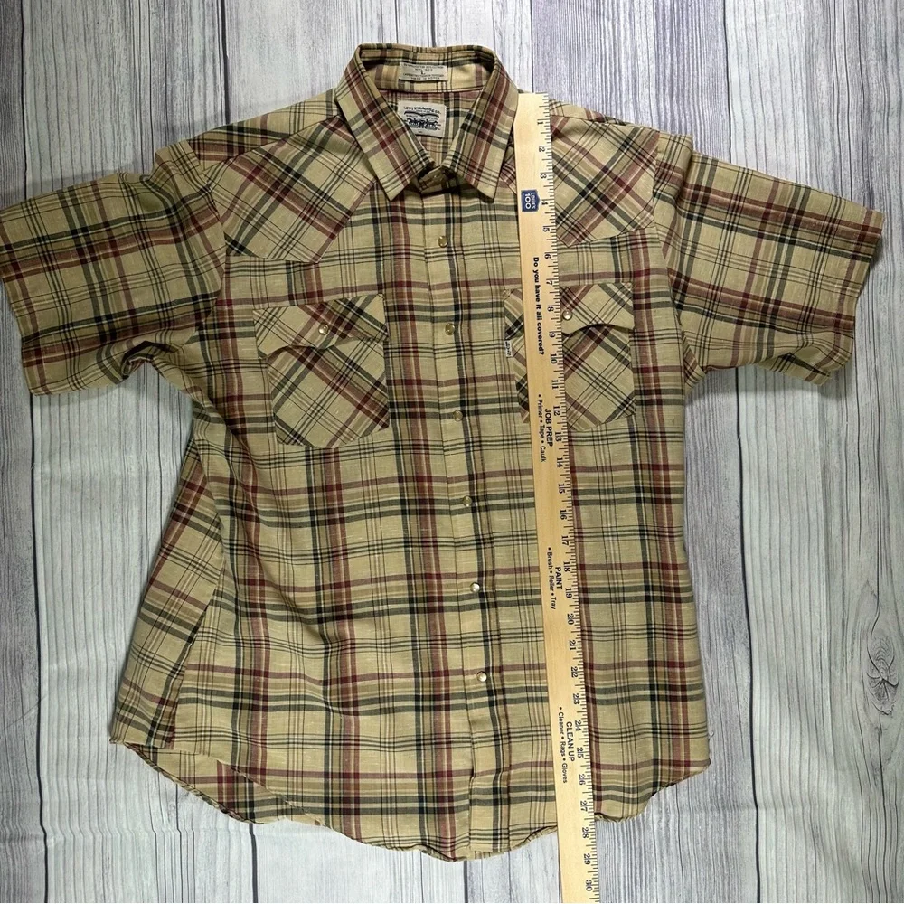 Vintage Levi’s Pearl Snap Western Button Down Dress Shirt